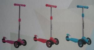 Самокат X три колеса, Micro Scooter "Bavar Sport" регулируется ручка   Артикул: 11311