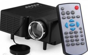 Мини проектор портативный мультимедийный Led Projector UC28+