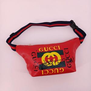 Поясна сумка Gucci .
