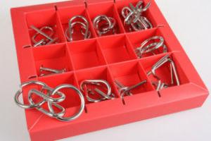 Набор головоломок 10 Metall Puzzles red 10 головоломок Eureka 3D Puzzle 473358