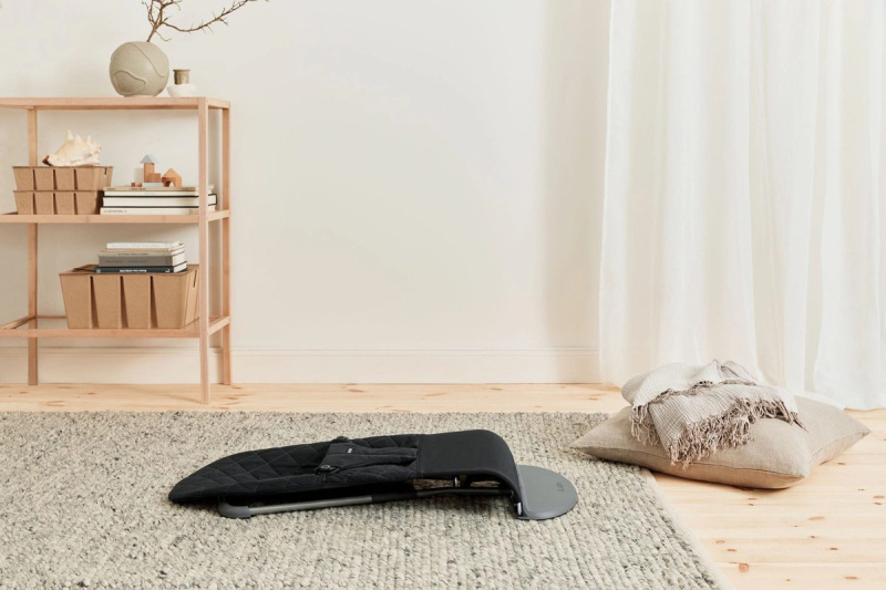 Zdjęcie Marki, BabyBjorn BABYBJORN - leżaczek BLISS Woven, Czarny