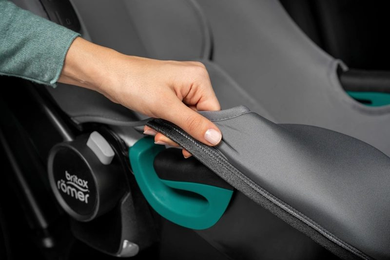 Zdjęcie Foteliki samochodowe Britax Romer Nosidełko BABY-SAFE iSENSE + baza flex