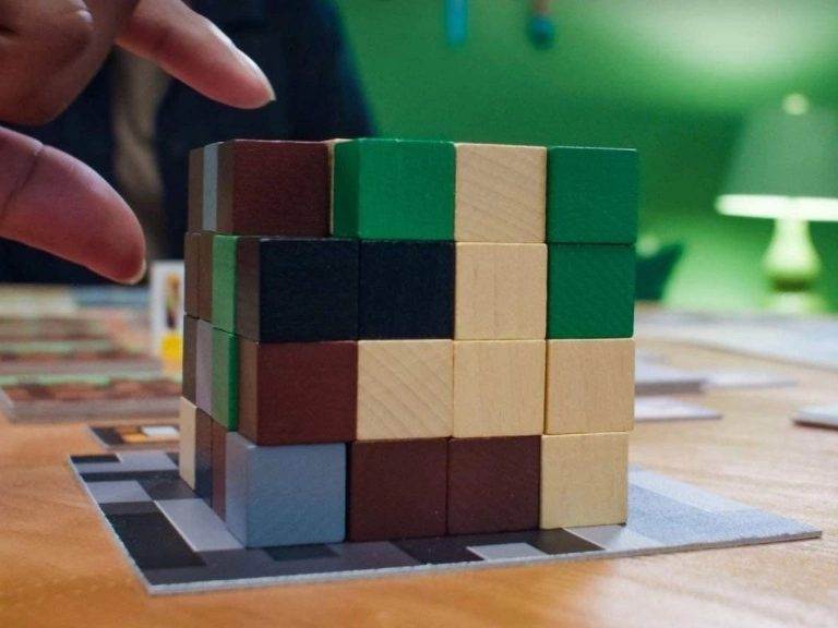 Zdjęcie Zabawki, Edukacyjne RAVENSBURGER Gra planszowa MINECRAFT Wersja PL