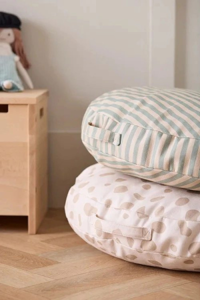Zdjęcie Marki, Kid's Concept Kid's Concept - Poduszka na podłogę 60 cm stripe