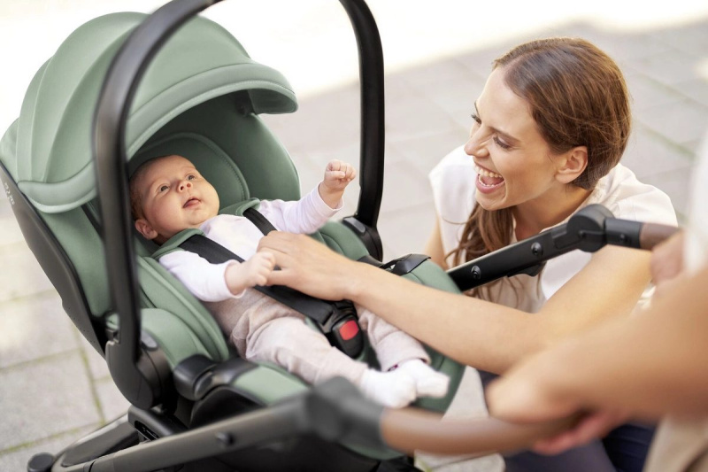 Zdjęcie Foteliki samochodowe Britax Romer Nosidełko BABY-SAFE 5Z2 i-Size 40 - 85 cm